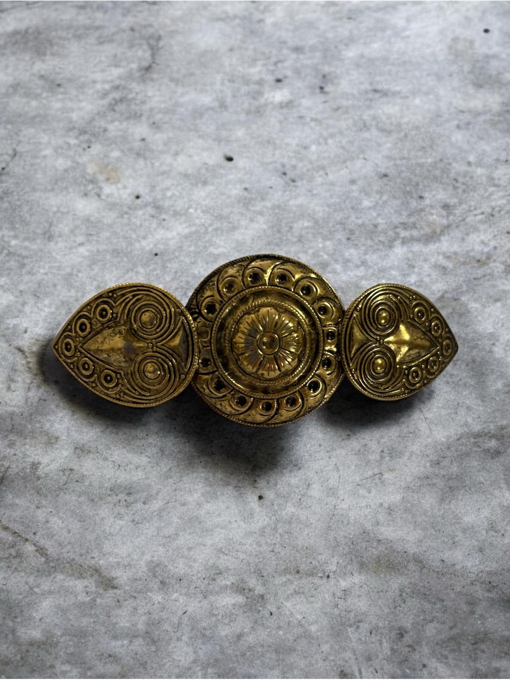 Gold Decorative Metal Hair Barrette - Women’s Hair Accessory